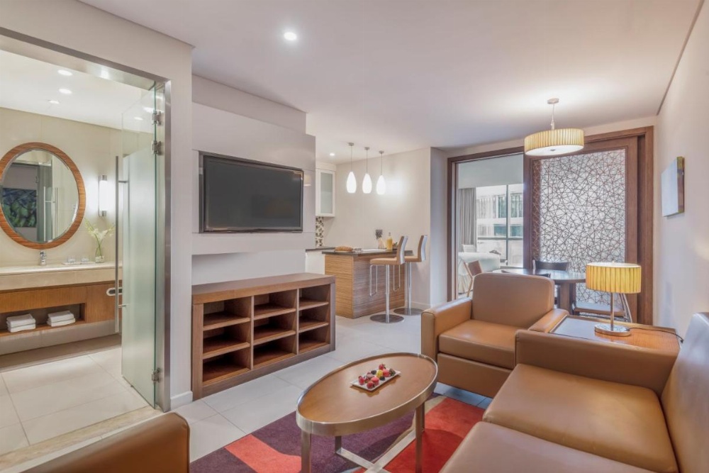 Crowne Plaza Doha - The Business Park